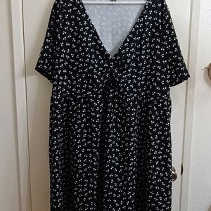 SHEIN Black and White Floral Midi Dress